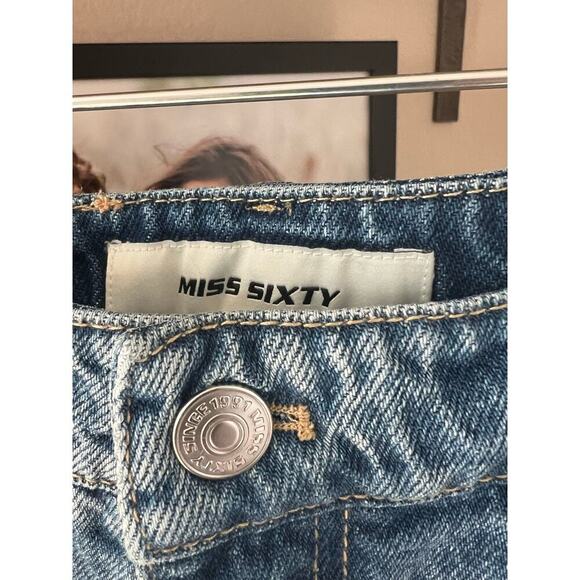 RARE Miss Sixty Jeans! Size 24 but waist measures 26 - Picture 3 of 6